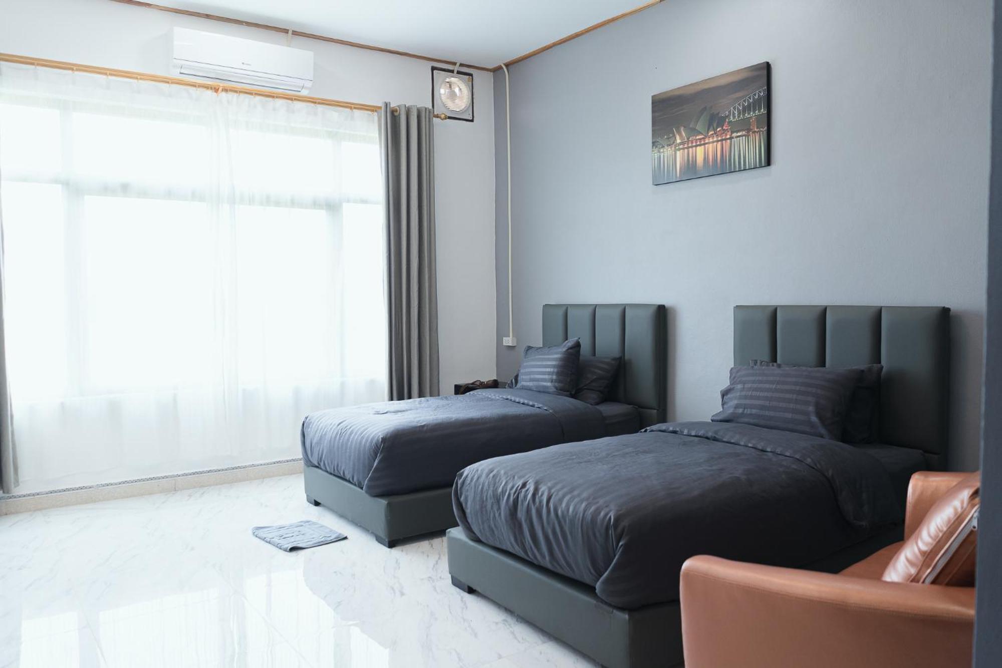 Tulip Hotel Luang Namtha Exterior foto